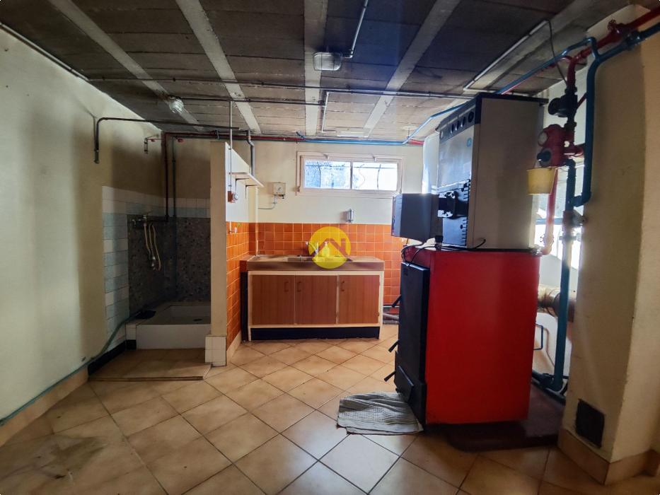 PAVILLON 69 M² SUR SOUS-SOL