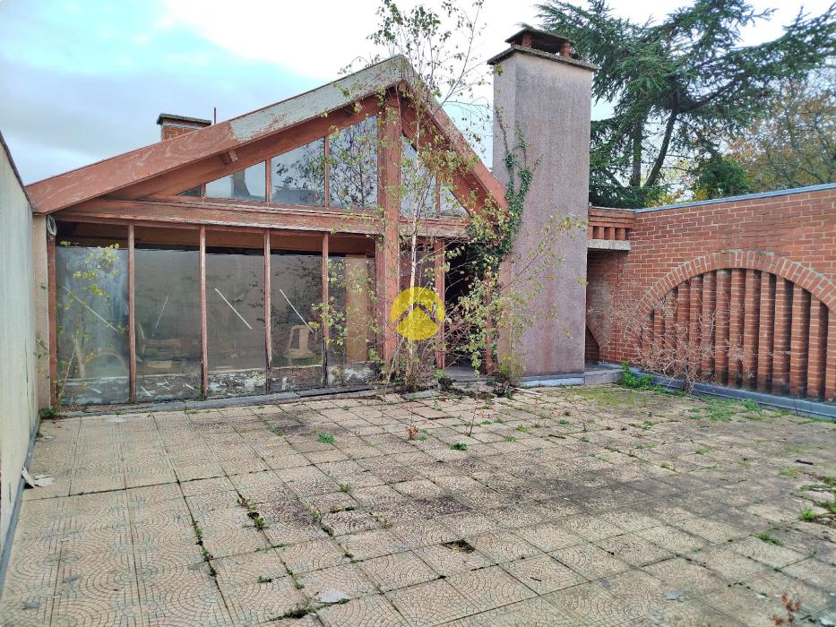 LENS CENTRE – 375 m² hors du commun
