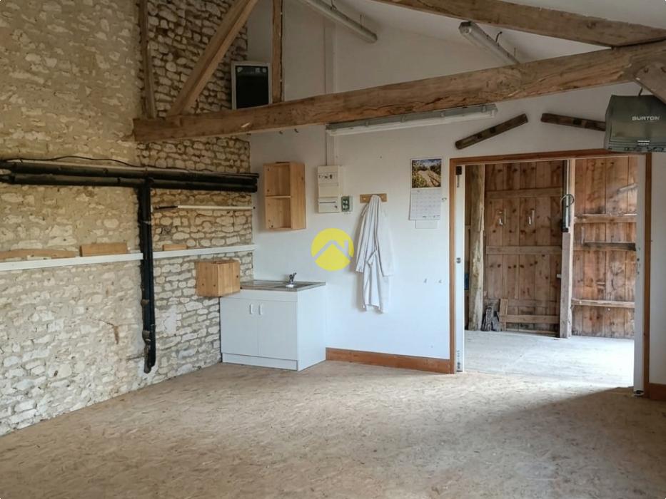 SPLENDIDE MAISON A LA CAMPAGNE