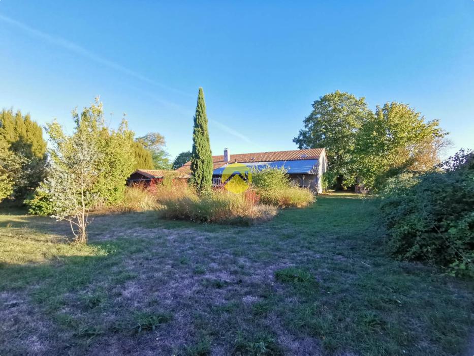 SPLENDIDE MAISON A LA CAMPAGNE