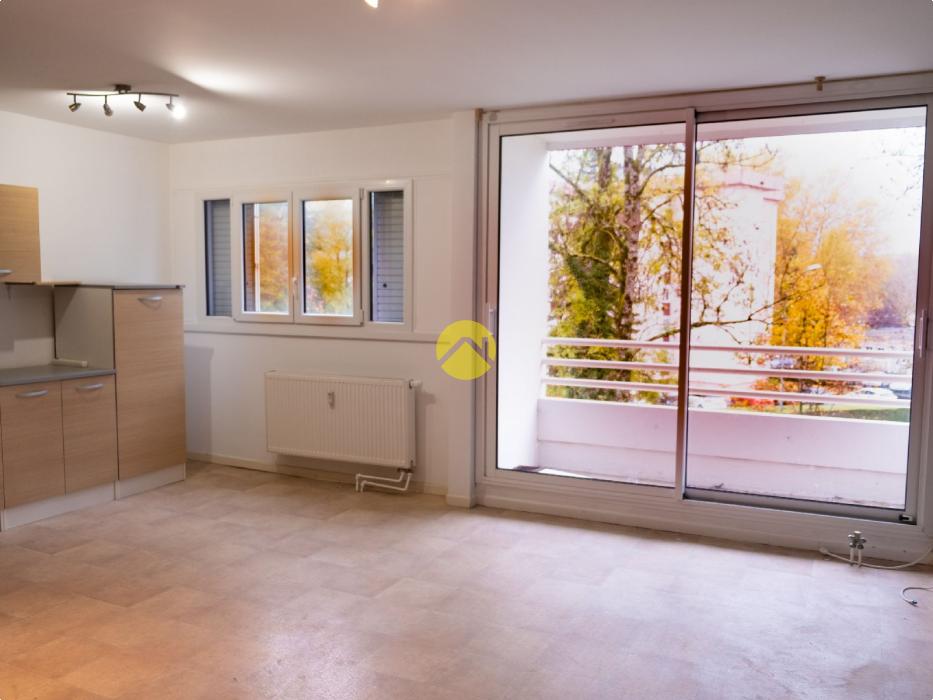 4 pièces de 76 M²