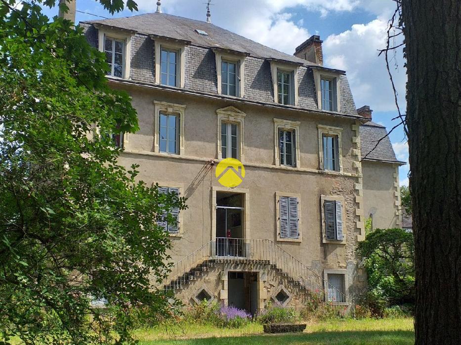 Château / Maison Bourgeoise Chenerailles, 20 pièces à vendre