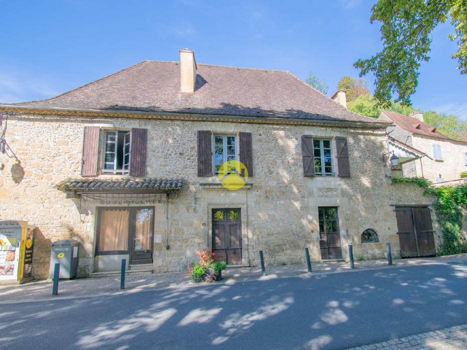Maison au bord de la confluence Maison au bord de la confluence
