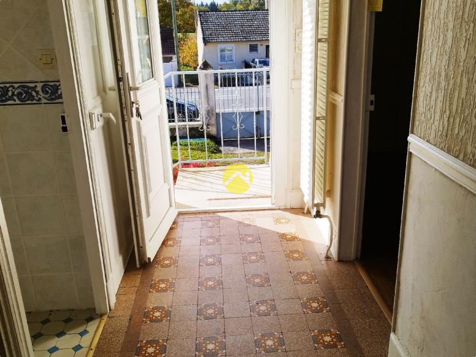 MAISON SUR SOUS SOL MAISON SUR SOUS SOL