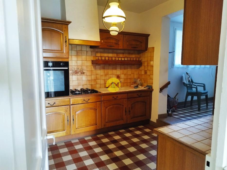 MAISON SUR SOUS SOL MAISON SUR SOUS SOL