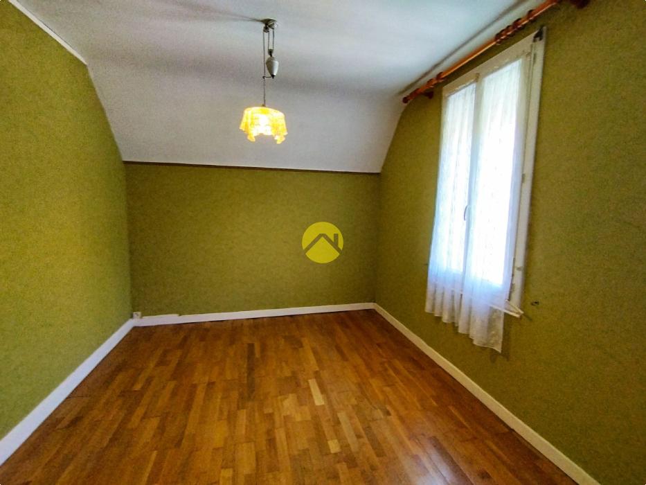 MAISON SUR SOUS SOL MAISON SUR SOUS SOL