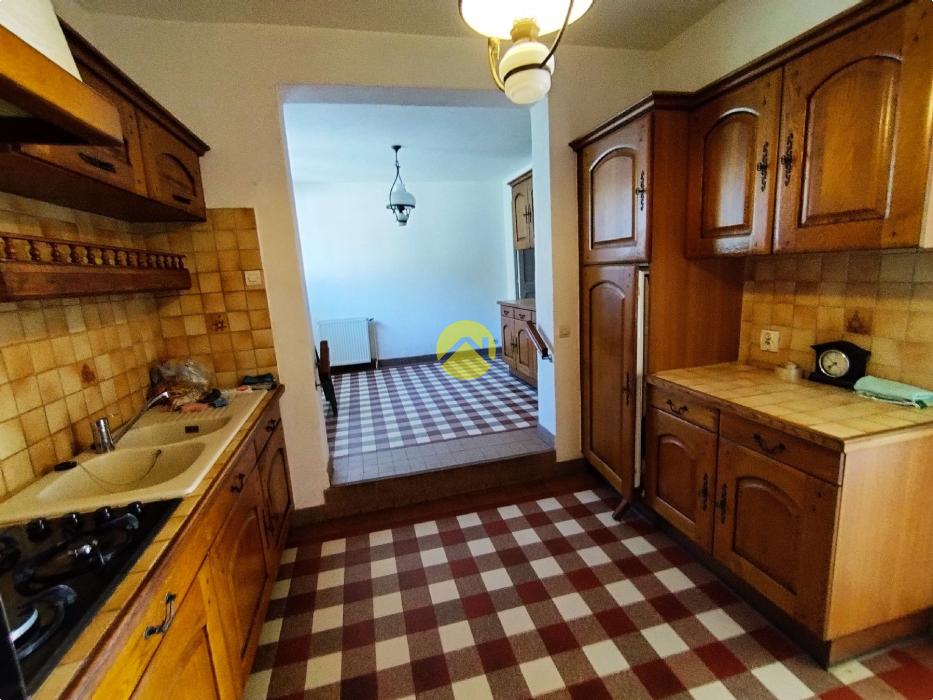 MAISON SUR SOUS SOL MAISON SUR SOUS SOL