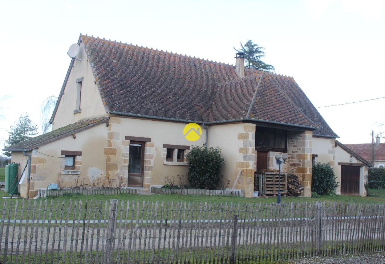Maison 5 pièces 180 m² · à Saint-Léopardin-d'Augy · 180 m² · 232 000 €