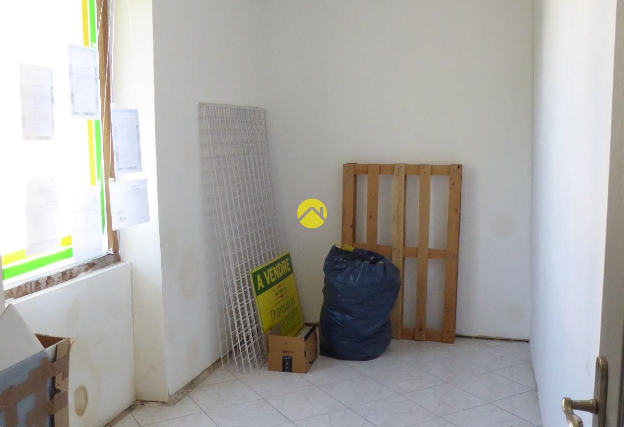 Maison 7 pièces 114 m² à Azay-le-Ferron, photo 8