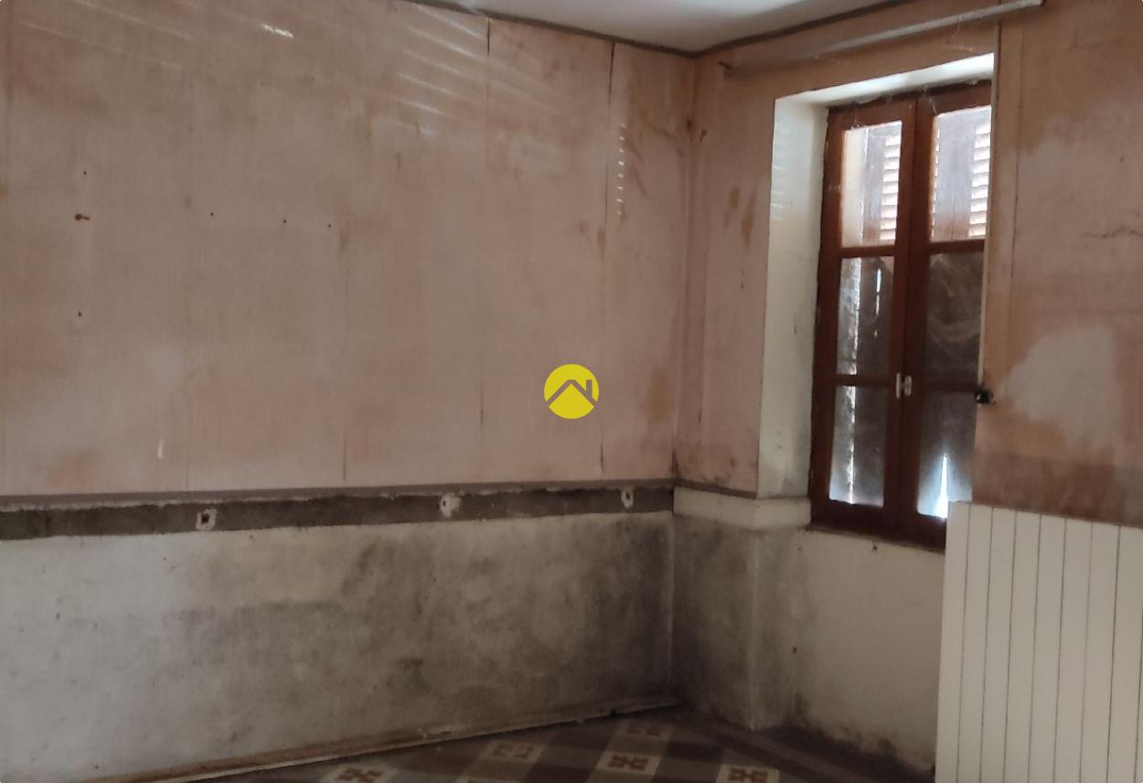 Maison 6 pièces 85 m² à Ygrande, photo 5