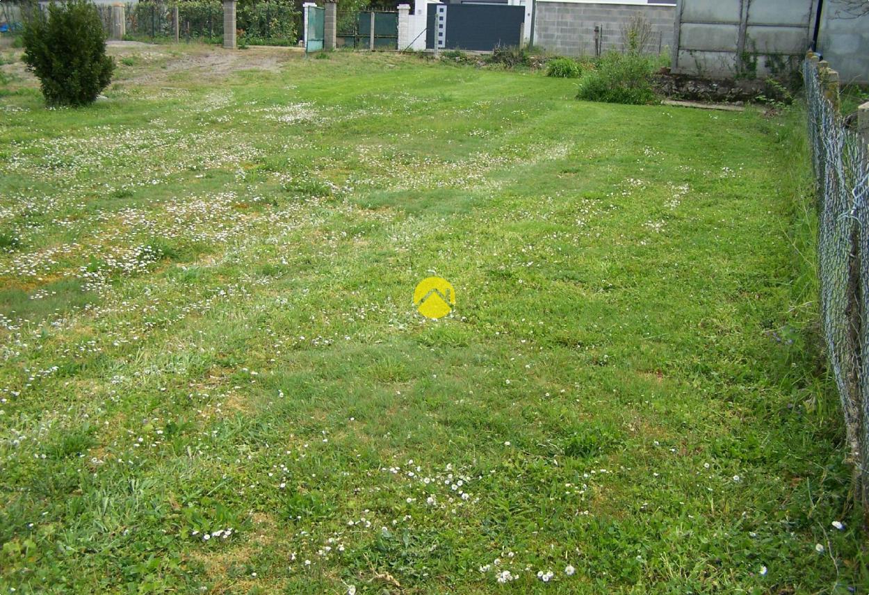 Terrain 1491 m² à La Chapelle Saint Ursin, photo 5