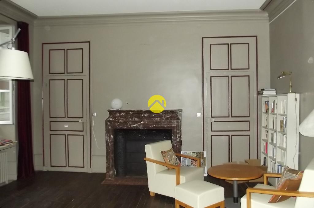 Maison 20 pièces 671 m² à Chambon-sur-Voueize, photo 10