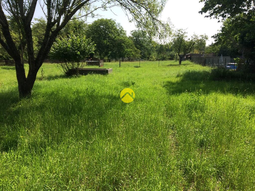Terrain 1414 m² · à Gannat · 1 414 m² · 54 000 €
