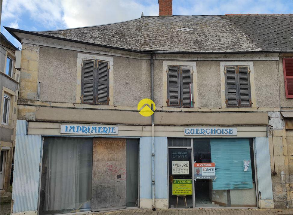 Appartement 6 pièces 150 m² · à La Guerche-sur-l'Aubois · 150 m² · 40 000 €