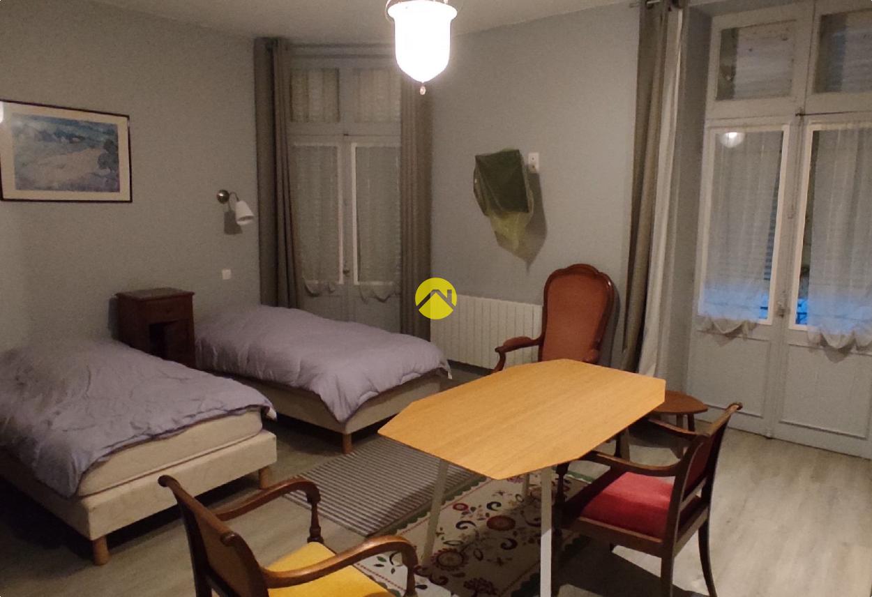 Immeuble 10 pièces 412 m² à Bourbon l'Archambault, photo 5