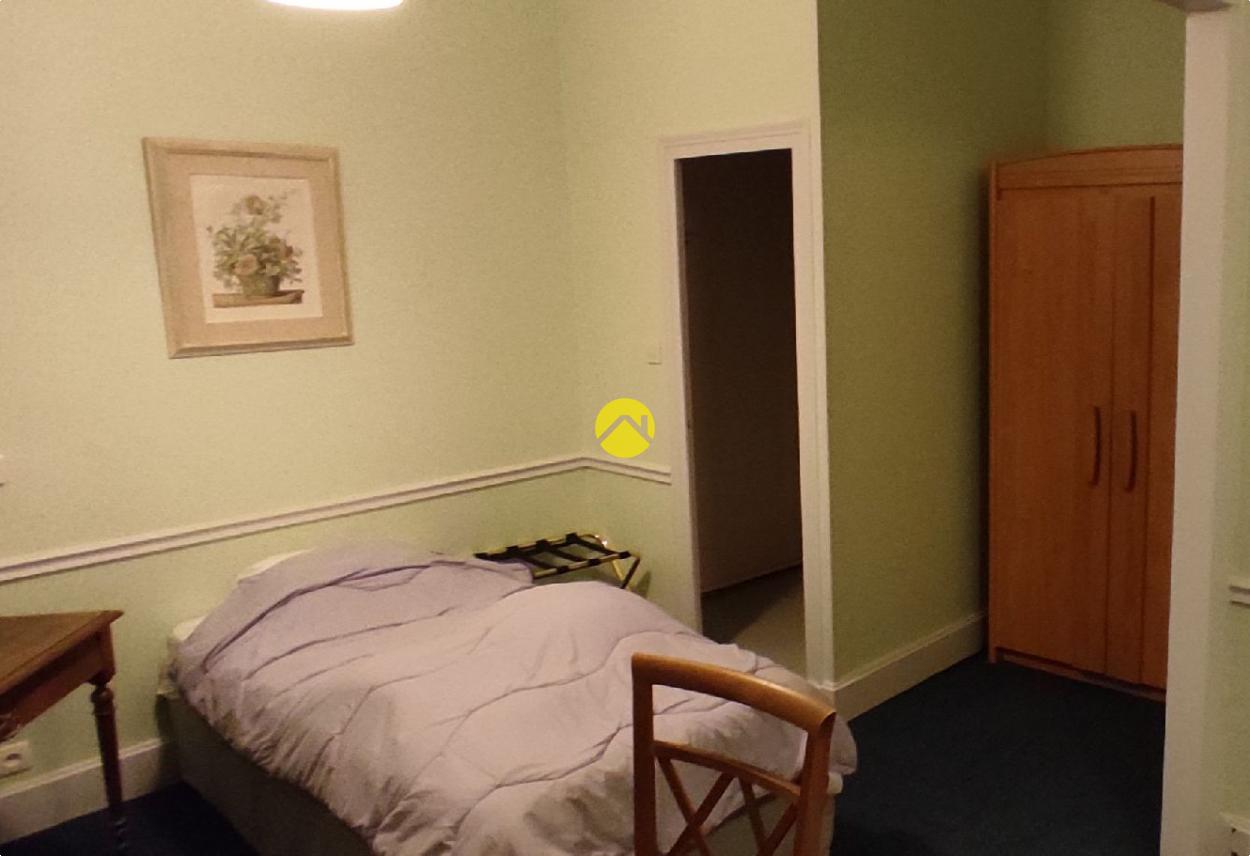 Immeuble 10 pièces 412 m² à Bourbon l'Archambault, photo 8