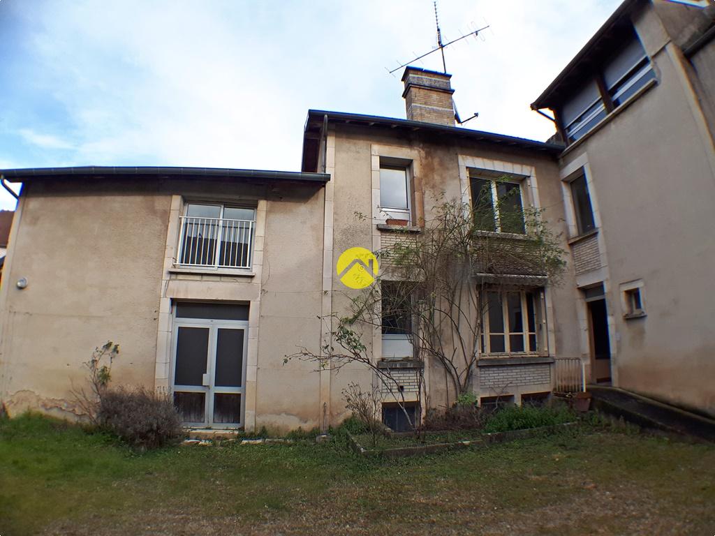 Appartement 5 pièces 96 m² · à Ravieres · 96 m² · 32 000 €