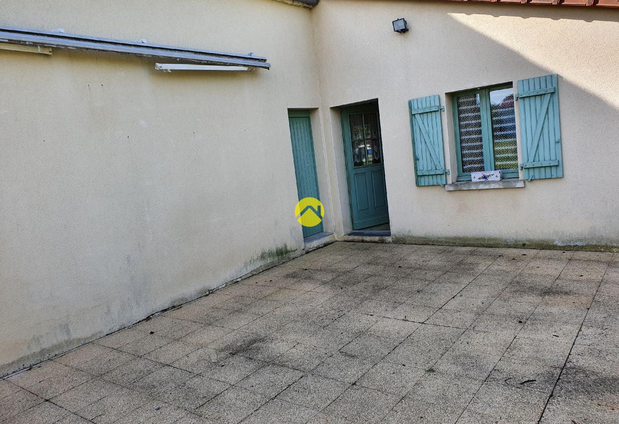 Maison 6 pièces 133 m² à Blet, photo 3