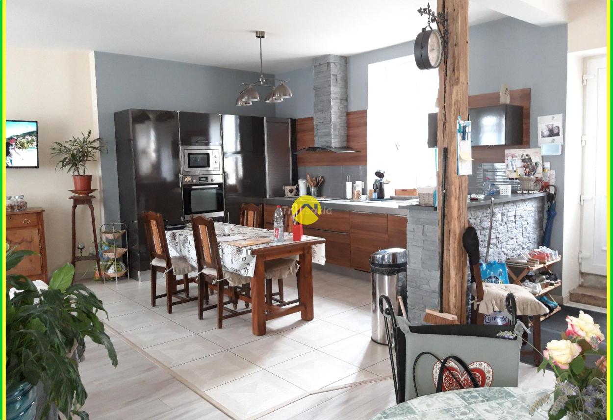 Maison 5 pièces 200 m² à Charost, photo 2