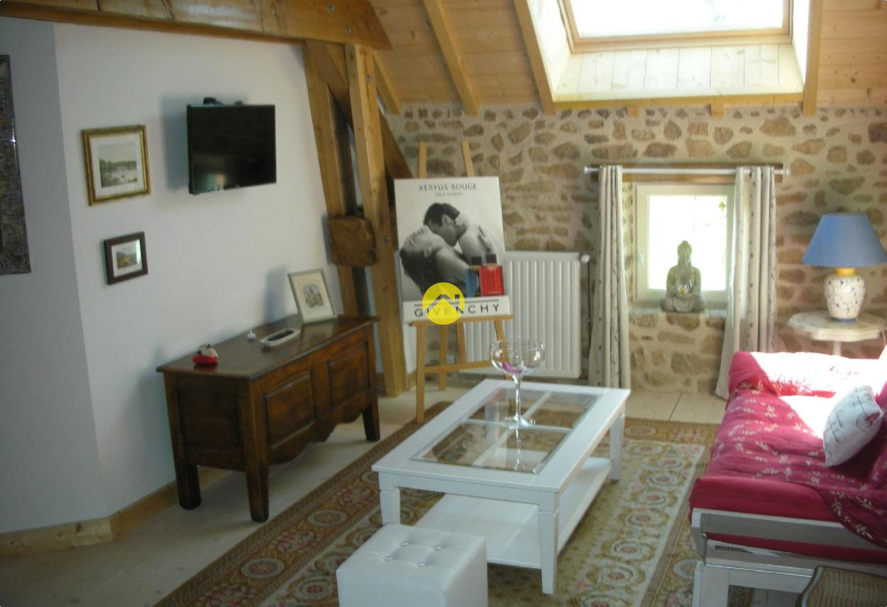 Maison 6 pièces 180 m² à Dun le Palestel, photo 3