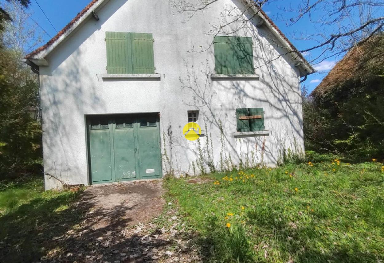Maison 5 pièces 98 m² · à Nerondes · 98 m² · 57 500 €