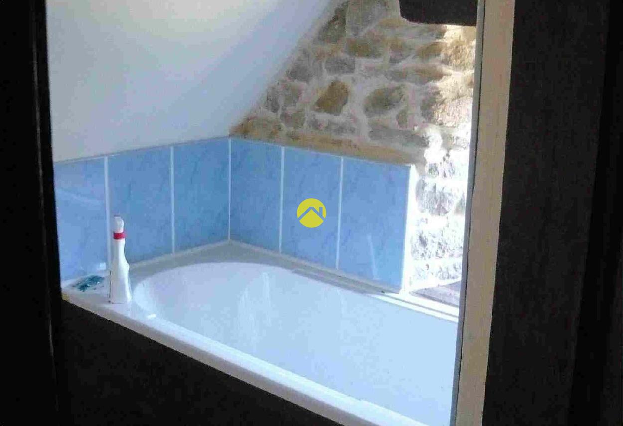 Maison 5 pièces 70 m² à Dun-le-Palestel, photo 7