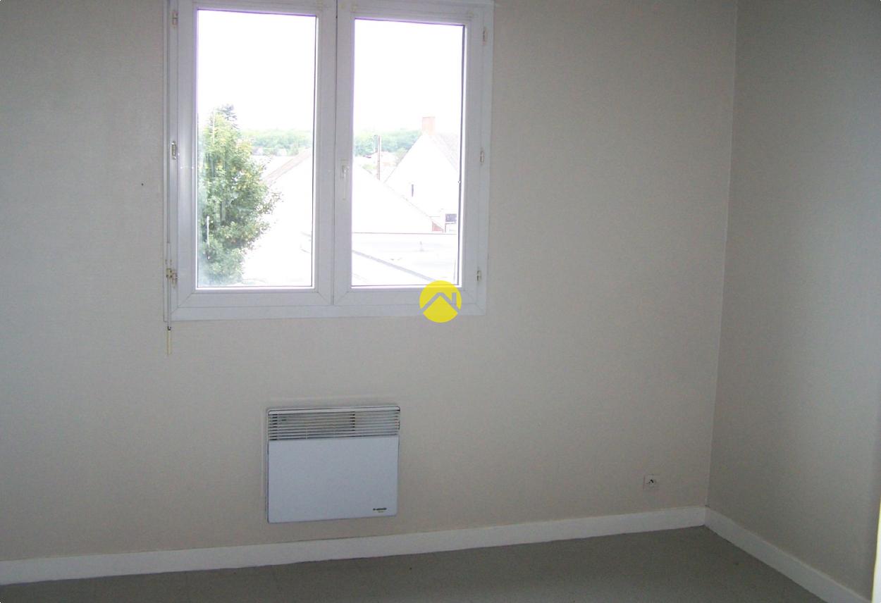 Appartement 3 pièces 50 m² à Saint-Florent-sur-Cher, photo 9