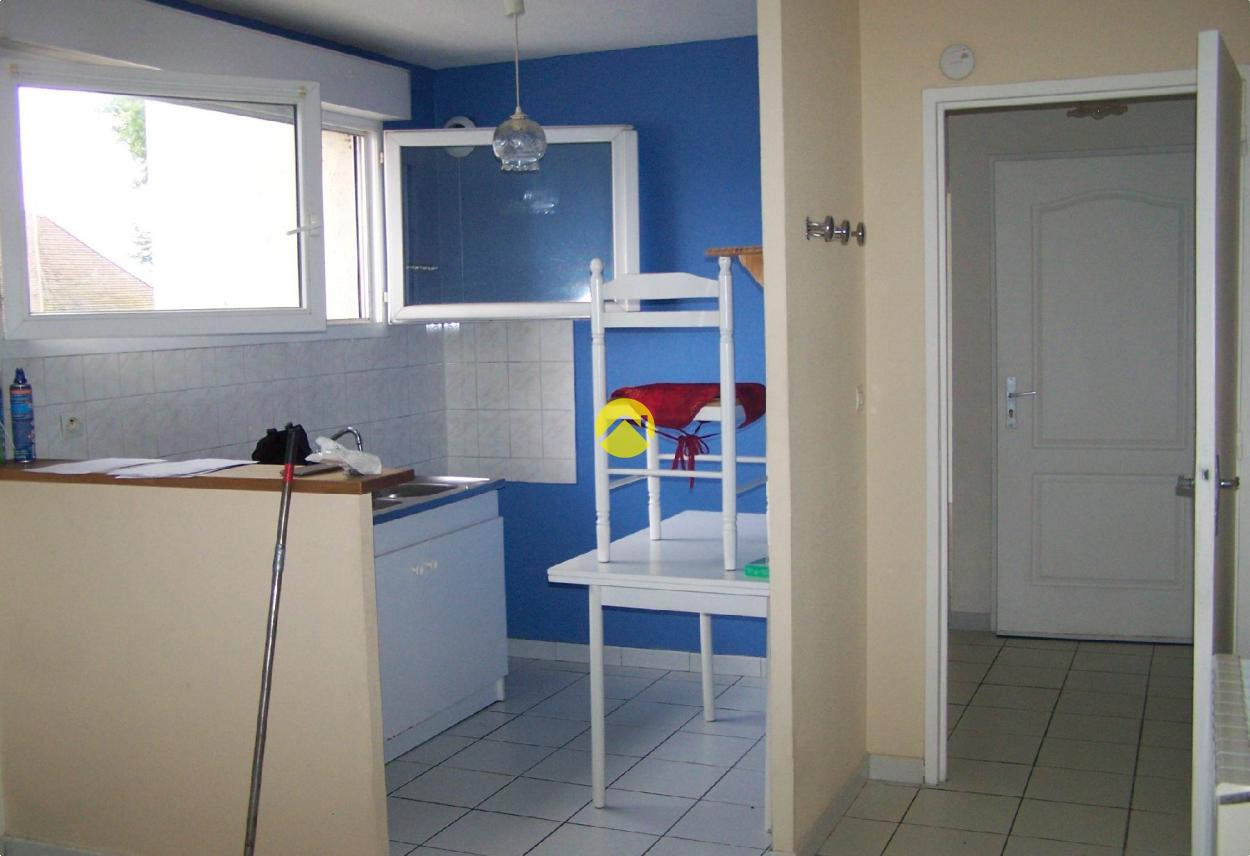 Appartement 3 pièces 50 m² à Saint-Florent-sur-Cher, photo 5