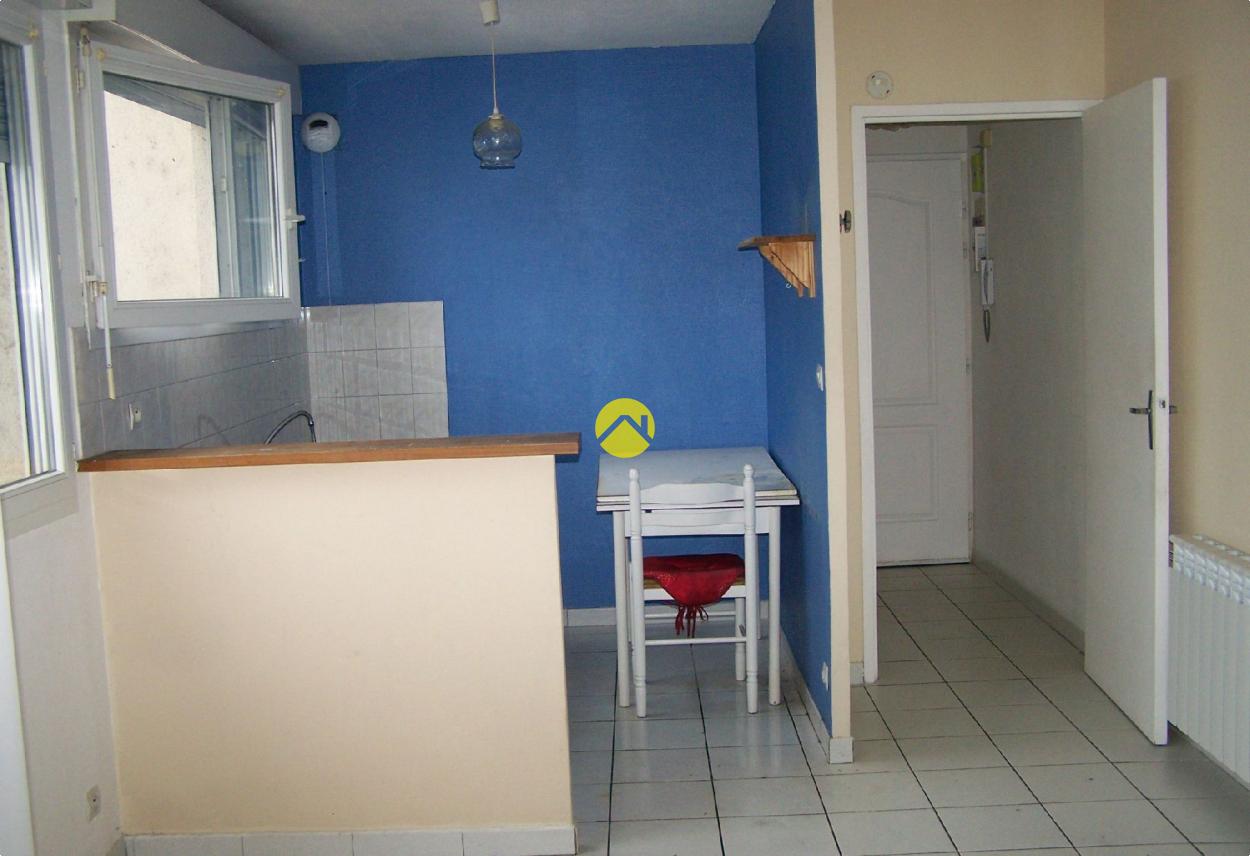 Appartement 3 pièces 50 m² à Saint-Florent-sur-Cher, photo 4