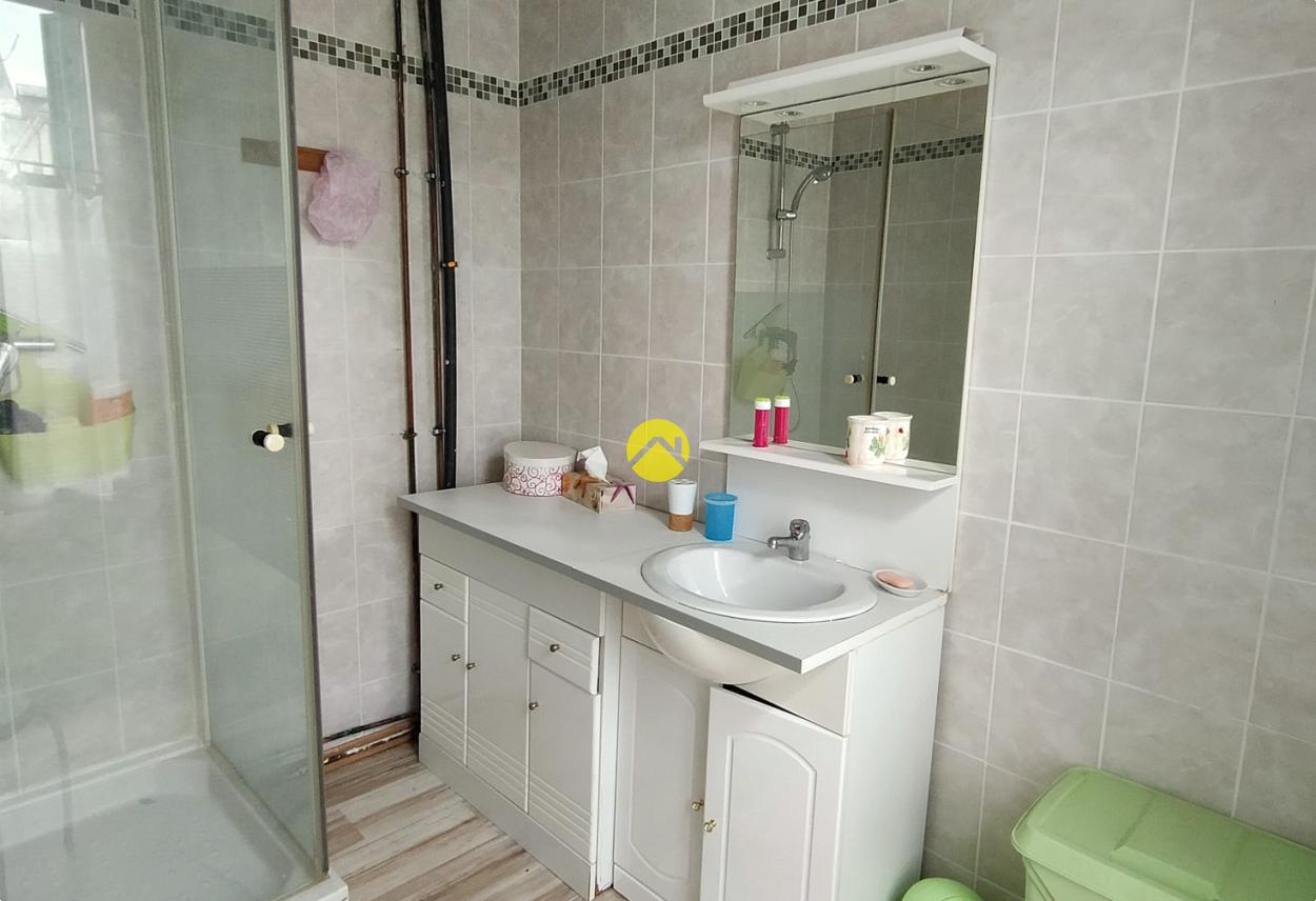 Maison 4 pièces 75 m² à Sainte Sévère sur Indre, photo 2