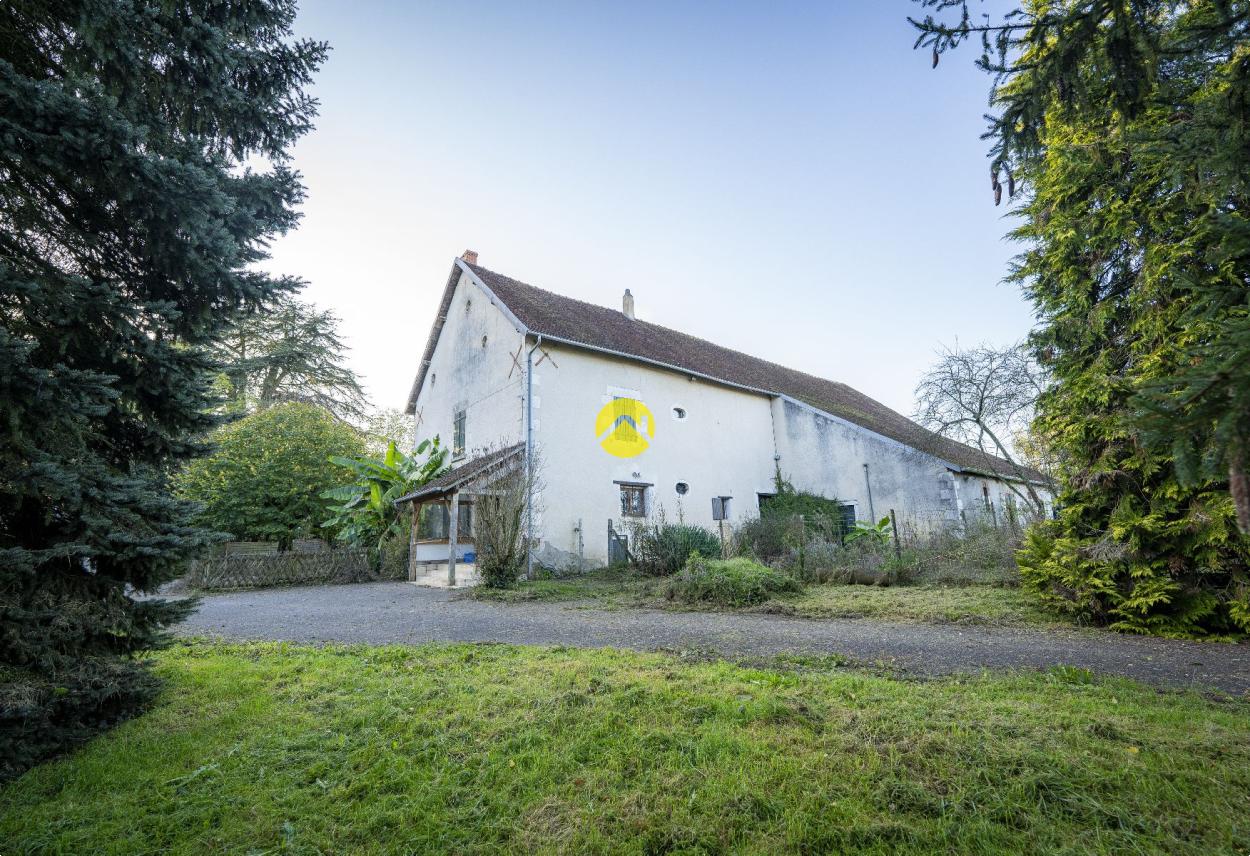 Maison 8 pièces 175 m² · à Sancerre · 175 m² · 296 800 €