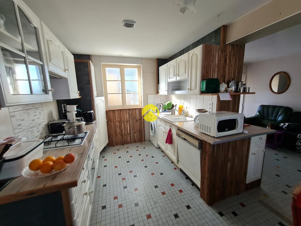 Maison 3 pièces 79 m² · à Nerondes · 79 m² · 72 500 €