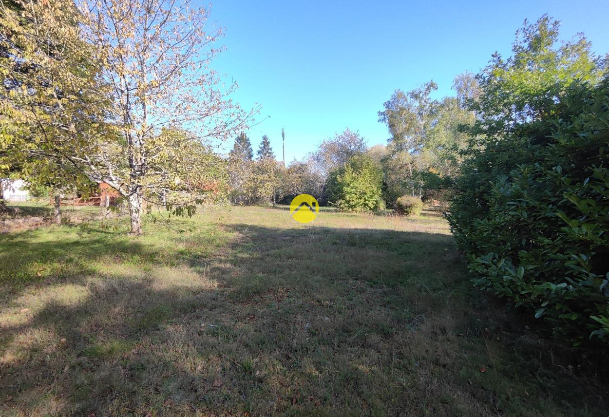 Terrain 2800 m² à Jouet-sur-l'Aubois, photo 2