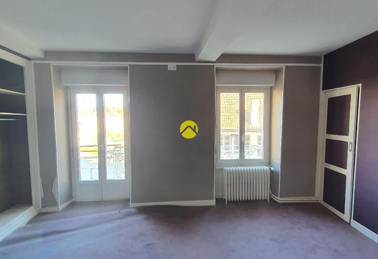 Maison 20 pièces 420 m² à Auzances, photo 8