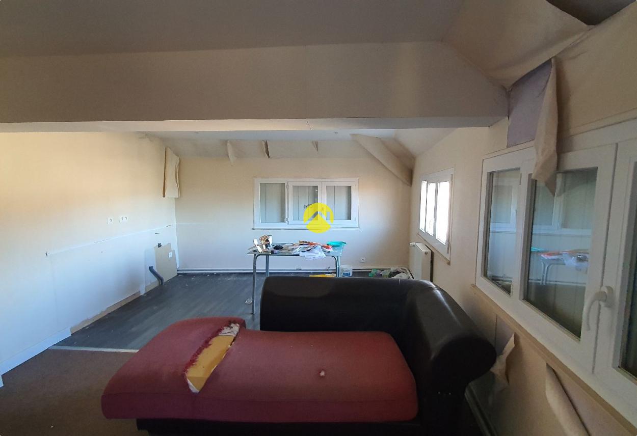 Maison 20 pièces 420 m² à Auzances, photo 12