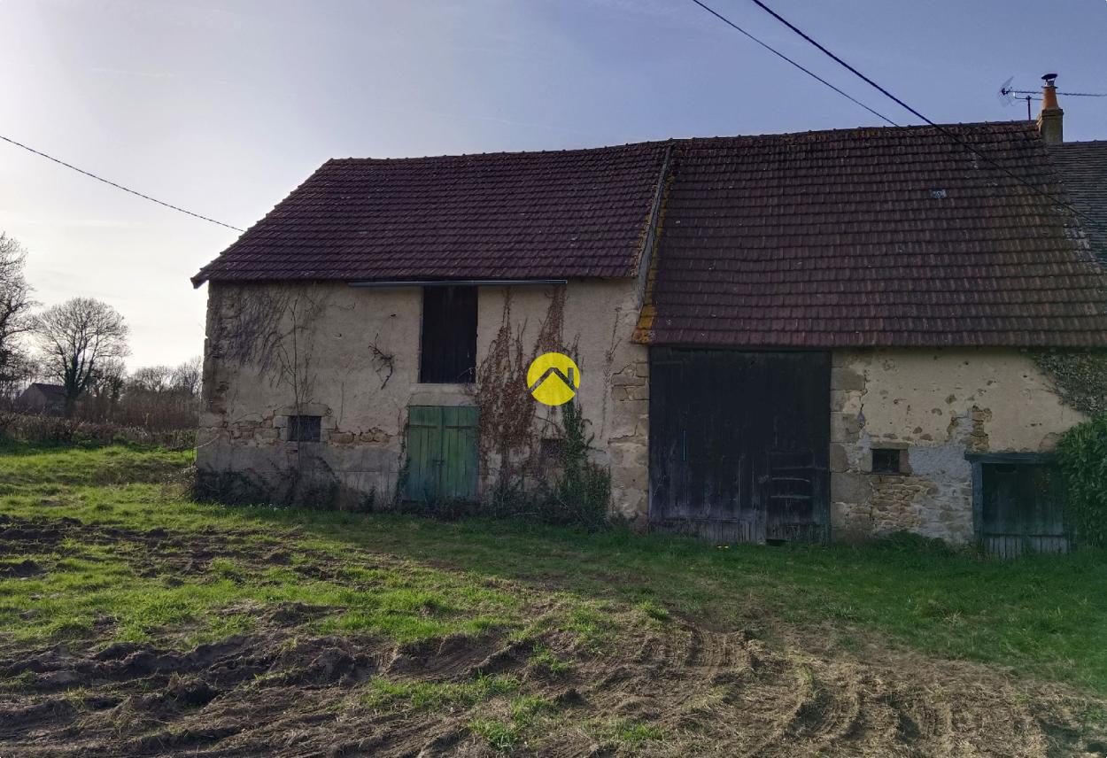 Parking 1 pièce 80 m² à Crozon-sur-Vauvre, photo 5