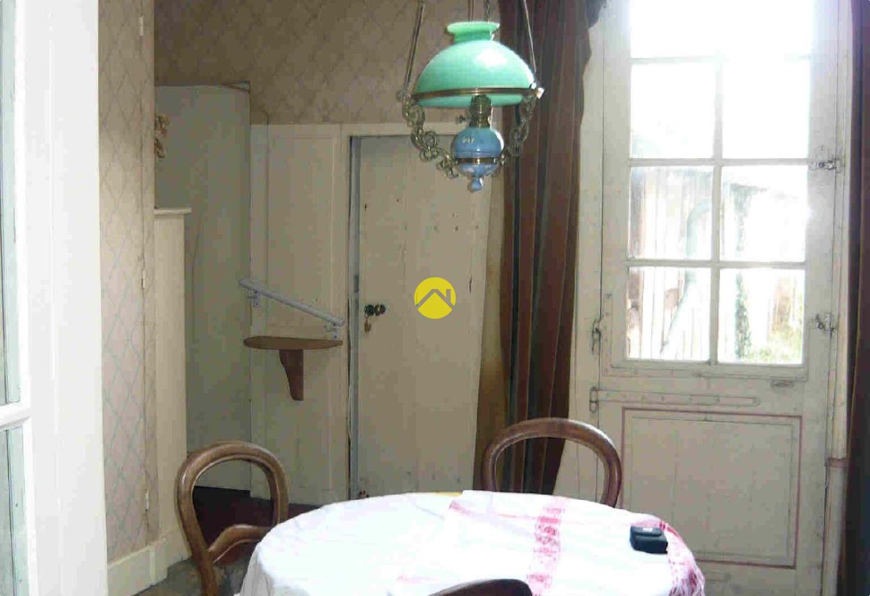 Maison 6 pièces 180 m² à Dun-le-Palestel, photo 11