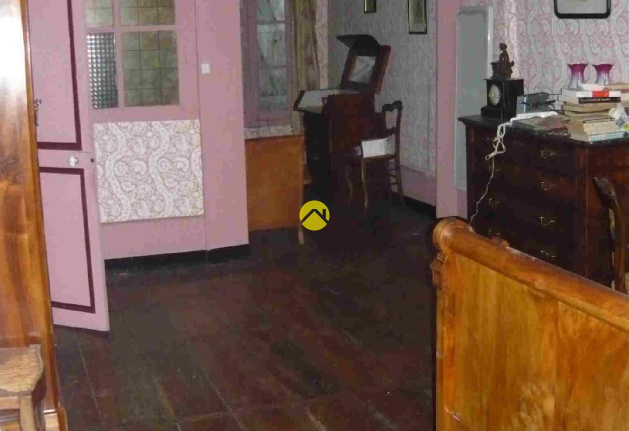 Maison 6 pièces 180 m² à Dun-le-Palestel, photo 14
