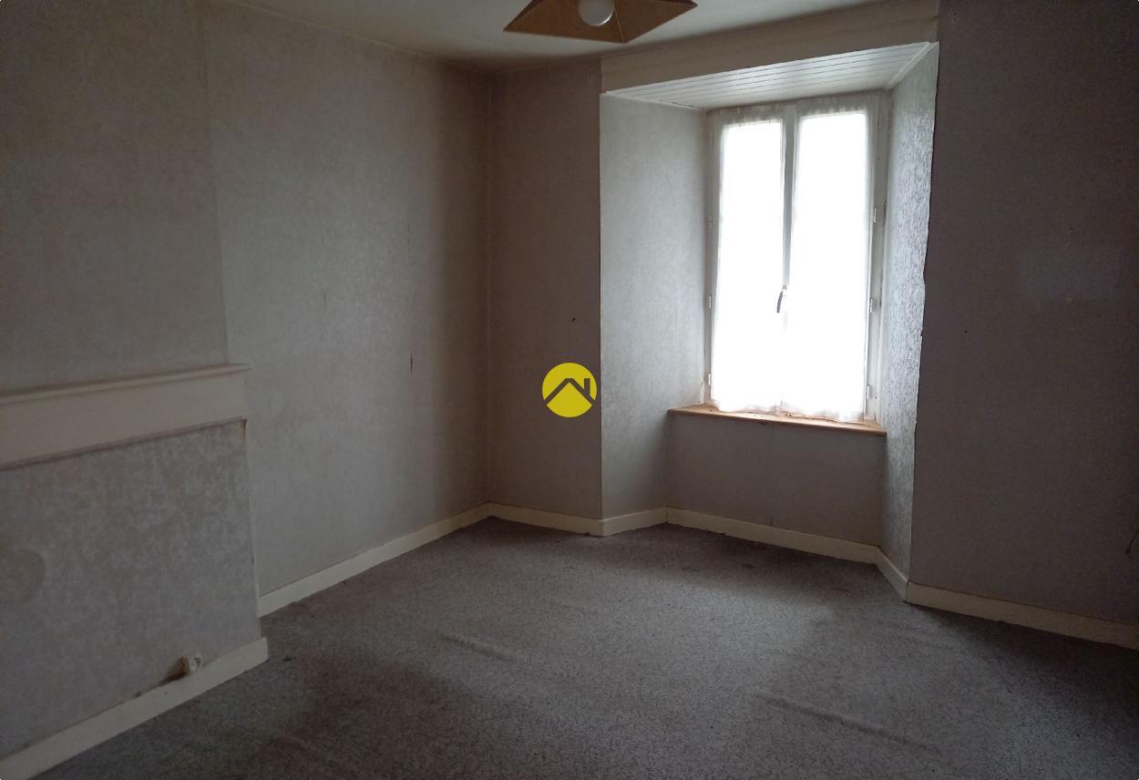 Maison 5 pièces 106 m² à Pierrefort, photo 11