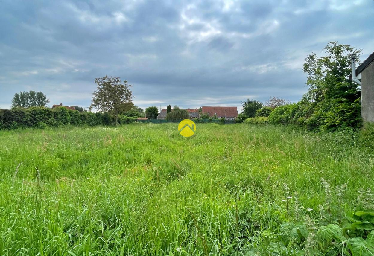 Terrain 1574 m² · à Fruges · 1 574 m² · 28 000 €