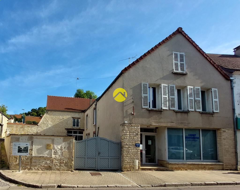 Maison 7 pièces 141 m² · à Ancy-le-Franc · 141 m² · 158 000 €