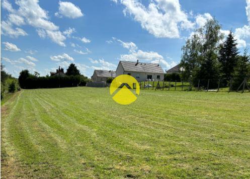Terrain 2439 m² · à Jouet-sur-l'Aubois · 2 439 m² · 27 500 €