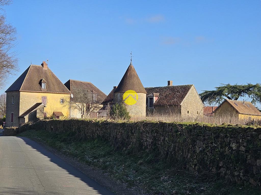 Maison 5 pièces 450 m² à Chateaumeillant, photo 17