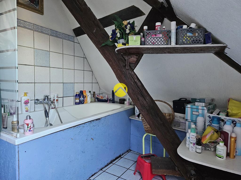 Maison 5 pièces 450 m² à Chateaumeillant, photo 7