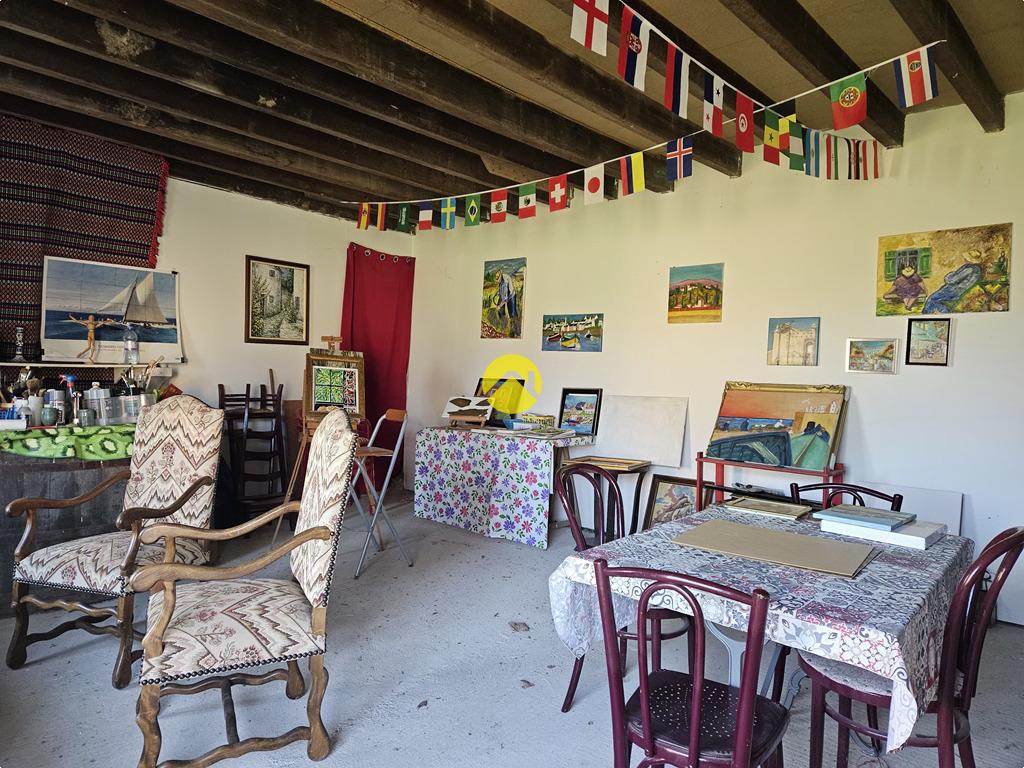Maison 5 pièces 450 m² à Chateaumeillant, photo 12