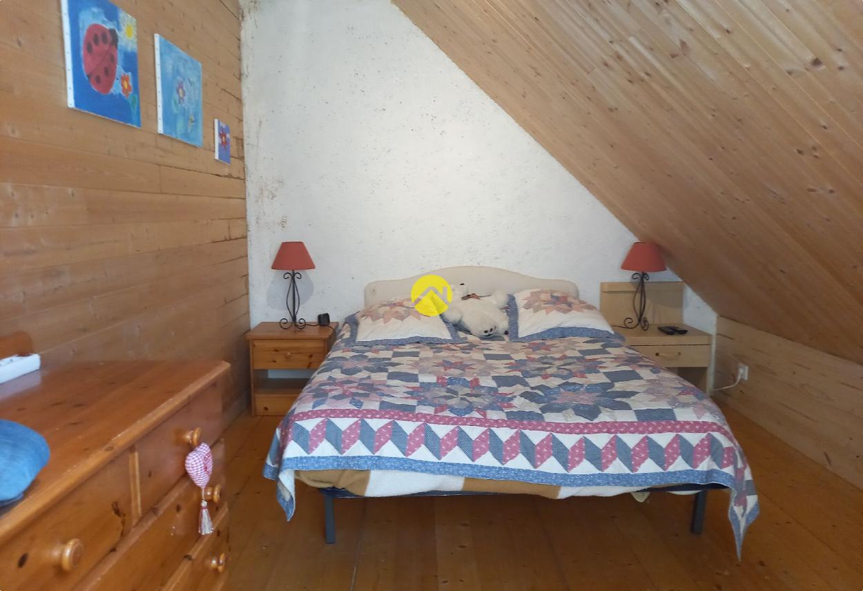 Maison 7 pièces 135 m² à Pierrefort, photo 14