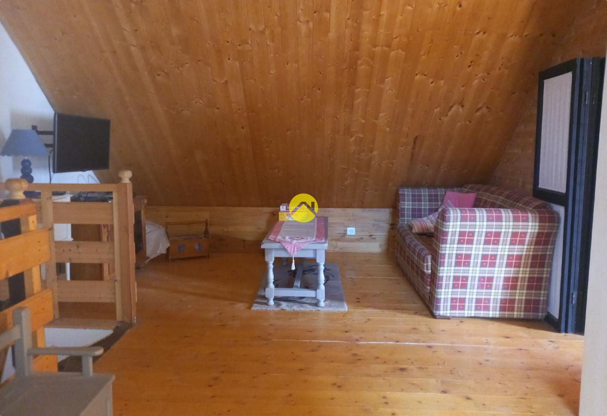 Maison 7 pièces 135 m² à Pierrefort, photo 12