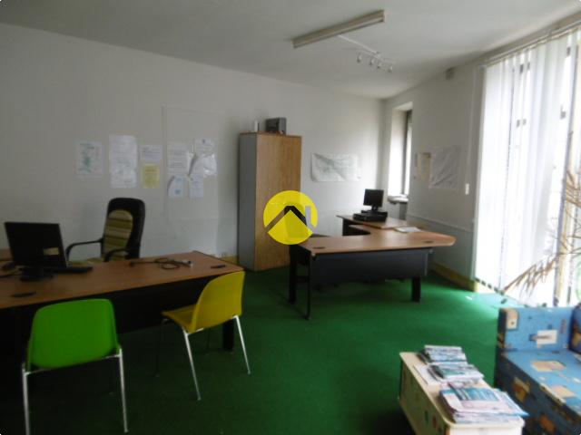 Immeuble 5 pièces 108 m² à Bélâbre, photo 3