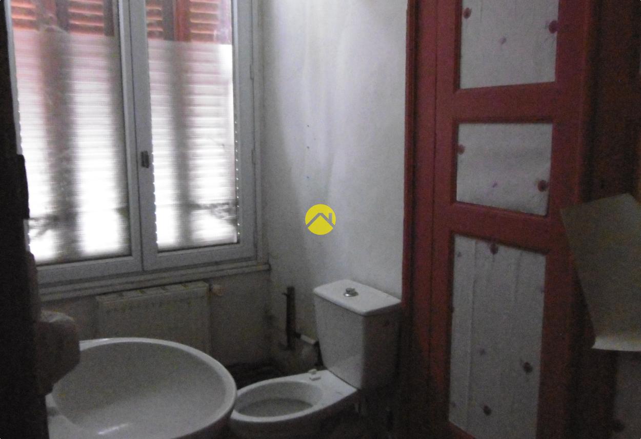 Immeuble 5 pièces 108 m² à Bélâbre, photo 7