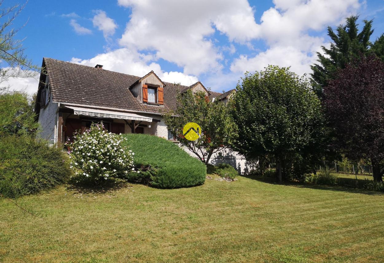 Maison 6 pièces 132 m² · à Bléneau · 132 m² · 126 000 €